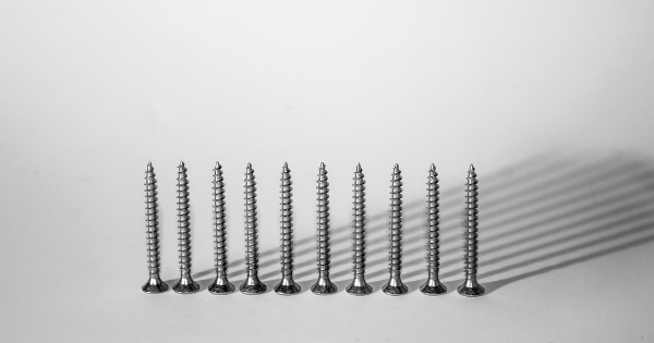 Tiny But Mighty: 5 Benefits of Miniature Screws